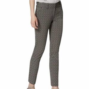 LOFT NWOT Marisa Skinny Black and Beige Diamond Pattern Pants